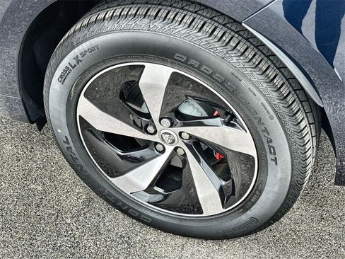 New 2026 Jaguar F-PACE R-Dynamic S image 11