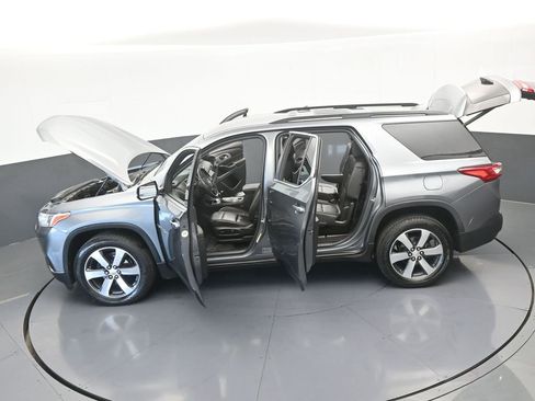 Used 2020 Chevrolet Traverse LT w/ LT Premium Package image 80
