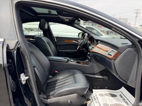 Used 2014 Mercedes-Benz CLS 550 4MATIC image 34