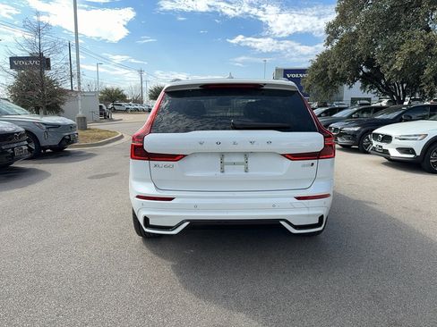 New 2026 Volvo XC60 B5 Ultra w/ Climate Package image 5