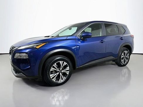 Used 2023 Nissan Rogue SV FWD image 3