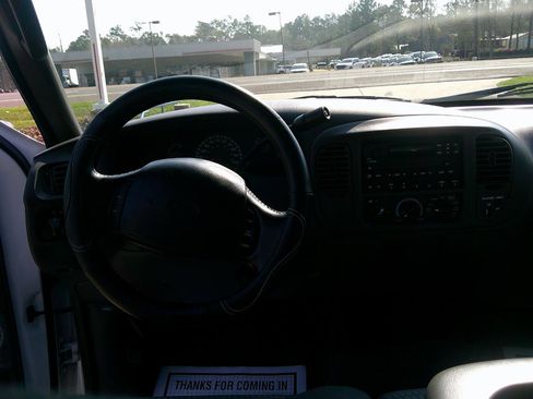 Used 2002 Ford F150 XL image 12