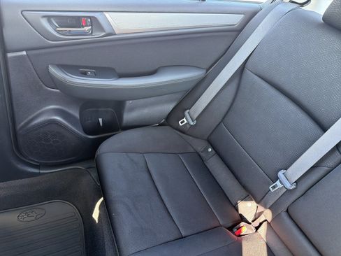 Used 2018 Subaru Legacy 2.5i Premium AWD/4WD image 12