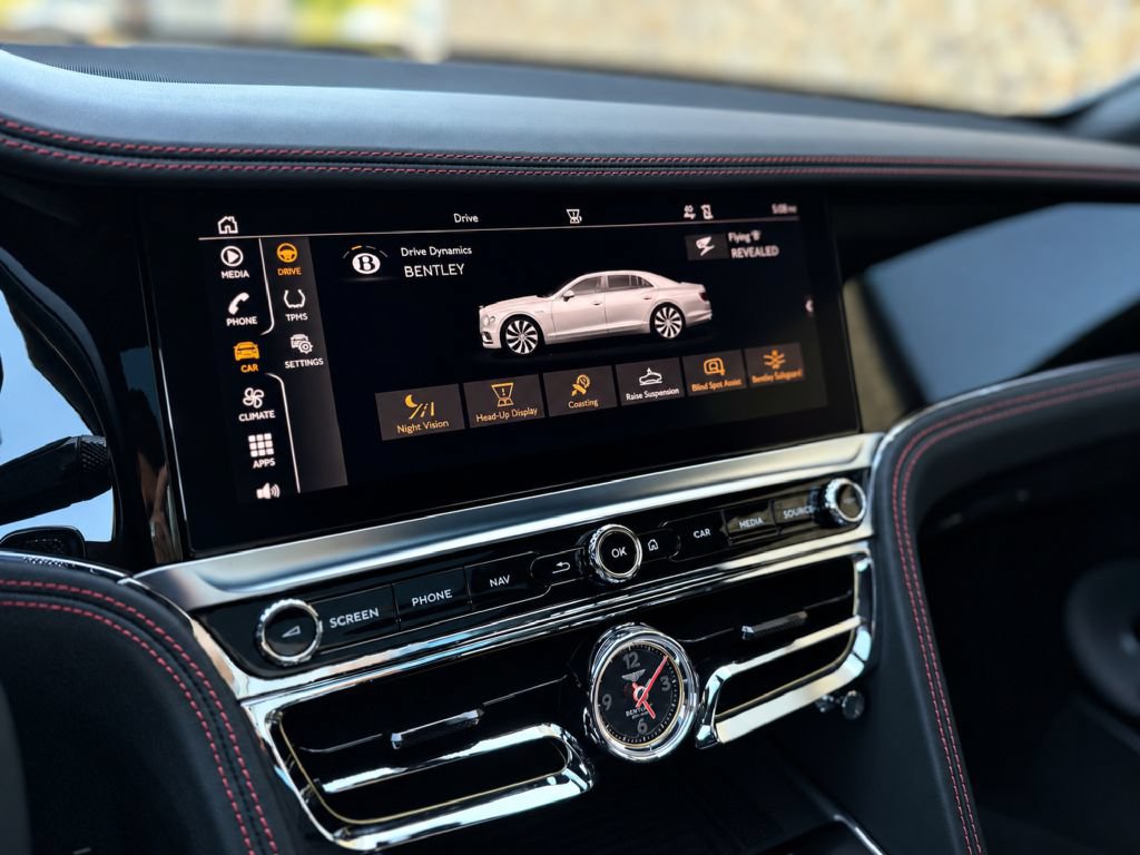 Used 2023 Bentley Flying Spur W12 AWD/4WD image 44