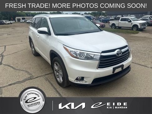 Used 2016 Toyota Highlander Limited AWD/4WD image 1