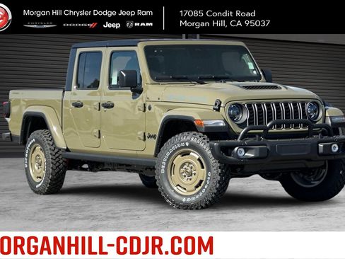 New 2026 Jeep Gladiator Willys AWD/4WD image 1