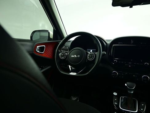 Used 2022 Kia Soul Turbo image 39