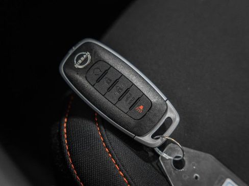 Used 2024 Nissan Sentra SR w/ Lighting Package image 45