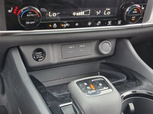 New 2026 Nissan Rogue SV FWD image 18