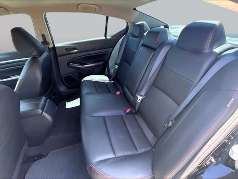 Used 2023 Nissan Altima 2.5 SR FWD image 19
