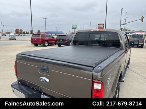 Used 2015 Ford F250 Lariat w/ Chrome Package image 21