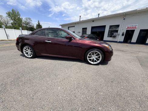 Used 2009 INFINITI G37 Convertible w/ Premium Pkg RWD image 24