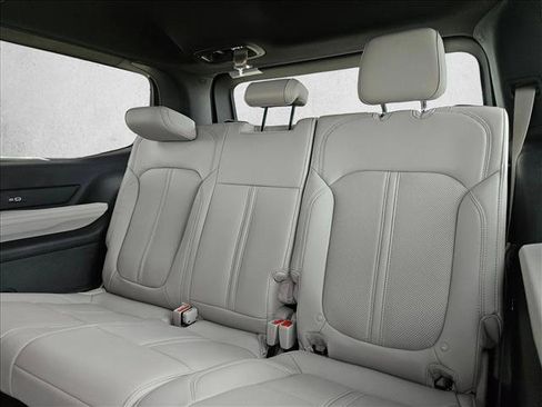 New 2026 Jeep Grand Wagoneer Limited image 16