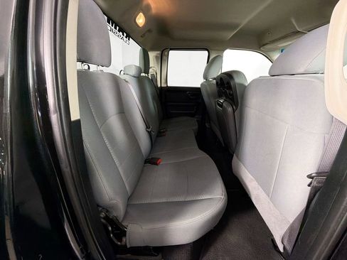 Used 2017 RAM 1500 Express w/ Black Ram 1500 Express Group AWD/4WD image 26