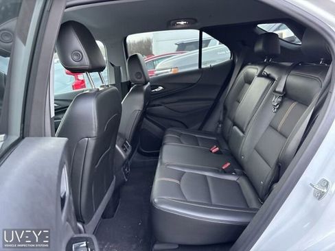 Used 2024 Chevrolet Equinox Premier image 3