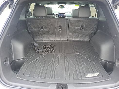 Used 2023 Chevrolet Blazer RS w/ Enhanced Convenience Package image 28