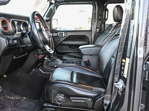 Used 2021 Jeep Gladiator Mojave image 18