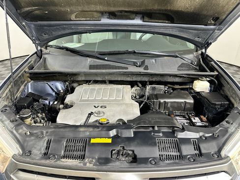 Used 2013 Toyota Highlander Limited FWD image 36