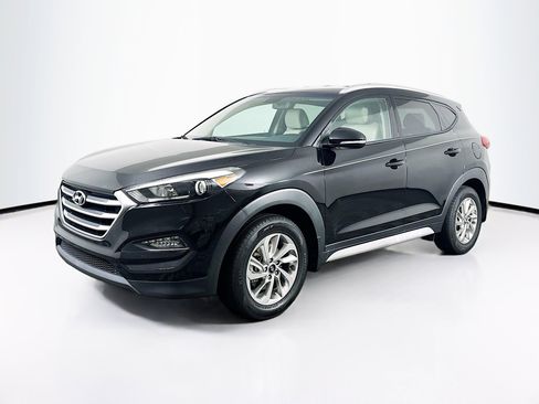 Used 2017 Hyundai Tucson SE Plus image 3