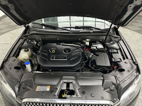 Used 2020 Lincoln MKZ AWD image 27