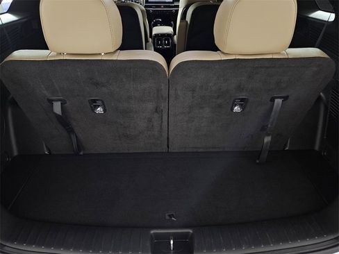 Used 2024 Kia Sorento SX Prestige w/ Olive Brown Leather Package image 37