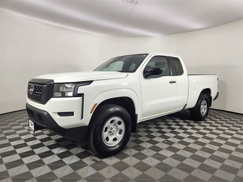 Certified 2024 Nissan Frontier S w/ Technology Package image 1