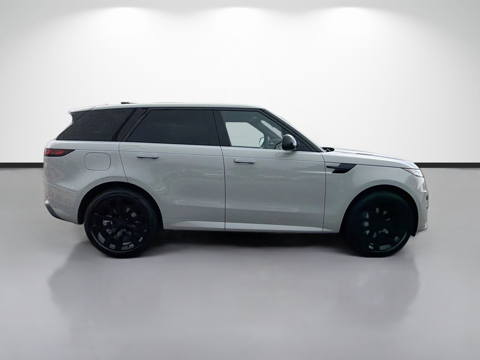 New 2026 Land Rover Range Rover Sport Dynamic SE AWD/4WD image 6