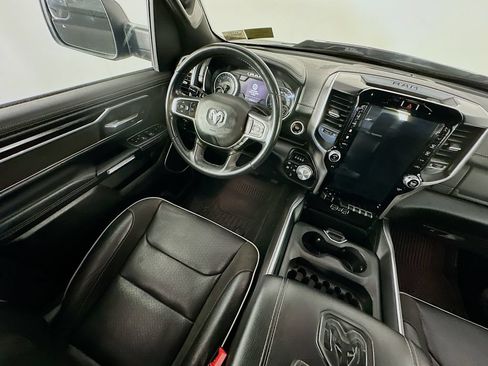 Used 2023 RAM 1500 Laramie AWD/4WD image 9