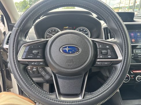 Used 2023 Subaru Forester Premium AWD/4WD image 17