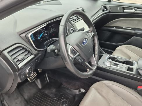 Used 2017 Ford Fusion Sport w/ Equipment Group 401A AWD/4WD image 10
