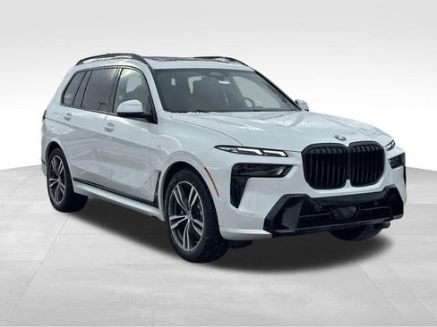 New 2026 BMW X7 xDrive40i w/ M Sport Package image 1