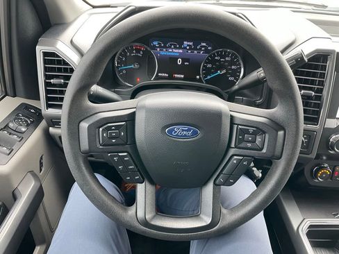 Used 2020 Ford F250 XLT w/ XLT Premium Package image 24