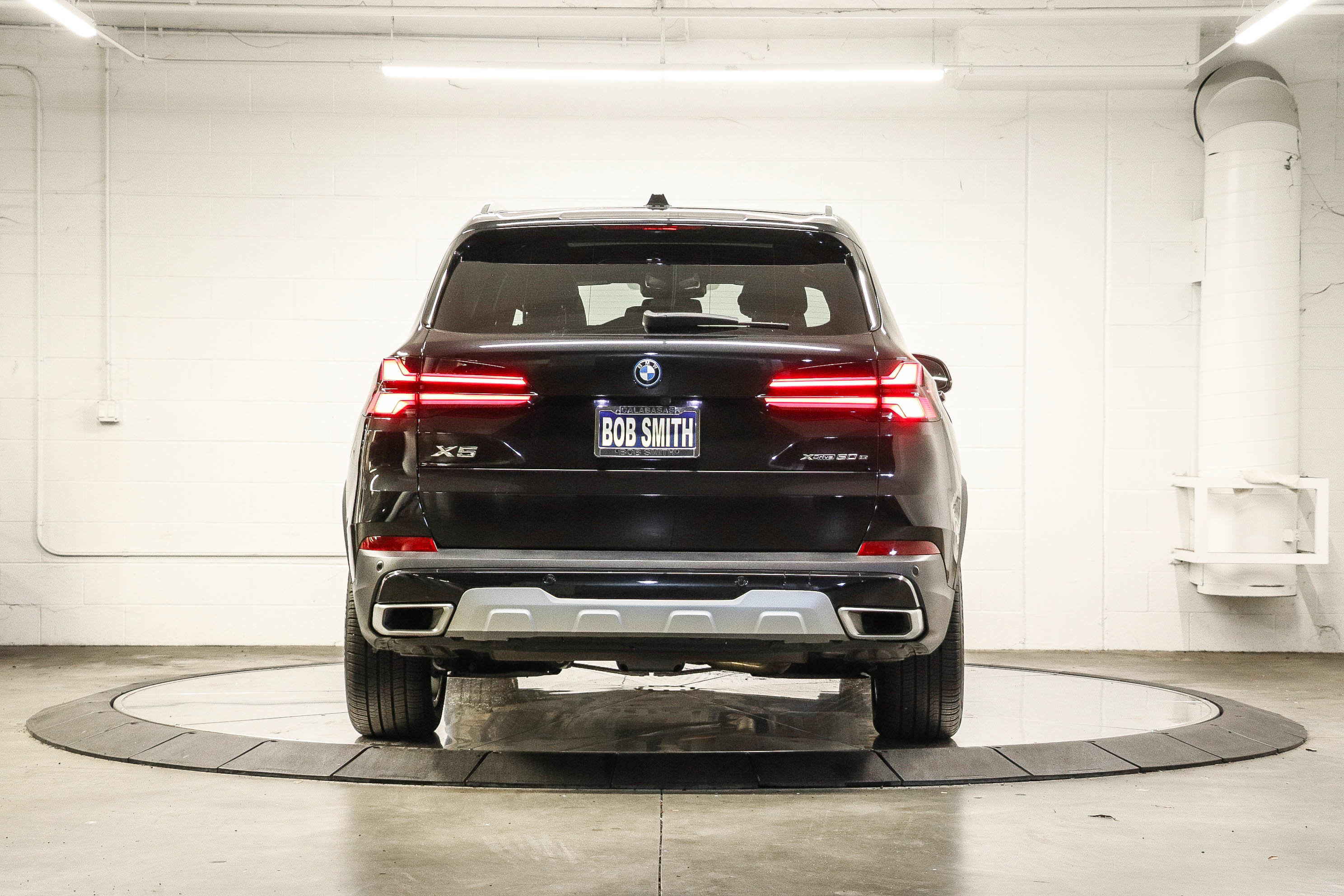 Certified 2024 BMW X5 xDrive50e AWD/4WD image 5
