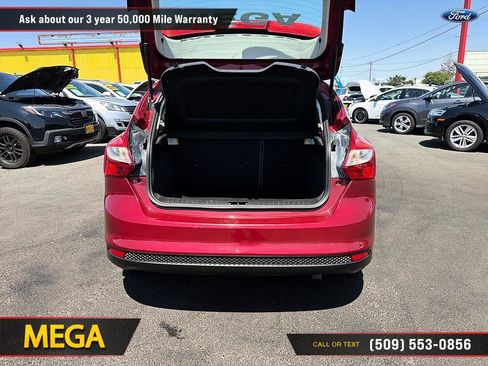 Used 2013 Ford Focus SE FWD image 16
