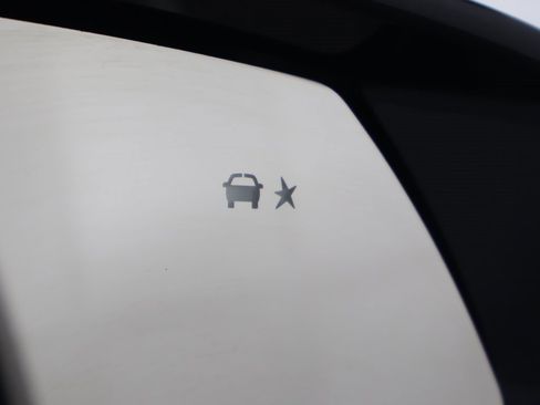 Used 2024 GMC Yukon Denali w/ Advanced Technology Package image 51