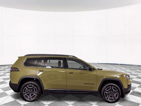 New 2026 Jeep Cherokee Laredo AWD/4WD image 11