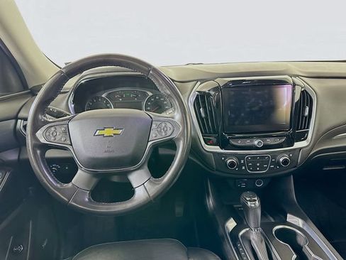 Used 2020 Chevrolet Traverse Premier AWD/4WD image 23