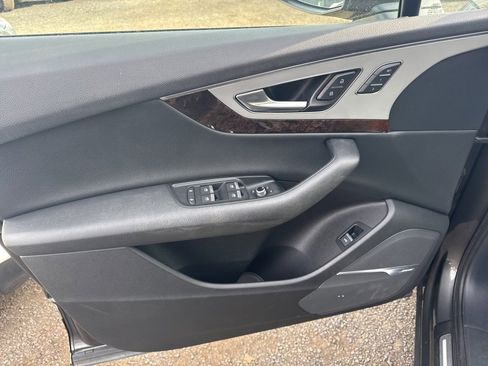 Used 2019 Audi Q7 2.0T Premium Plus image 24