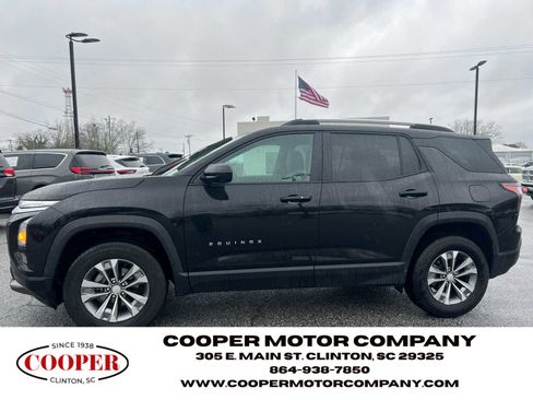 Used 2025 Chevrolet Equinox LT w/ Convenience Package II image 6