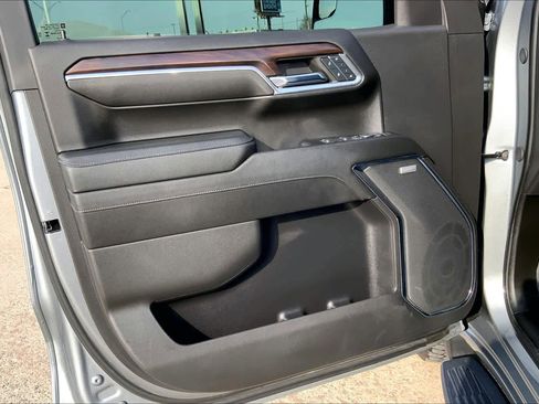 Used 2024 GMC Sierra 1500 SLT image 21