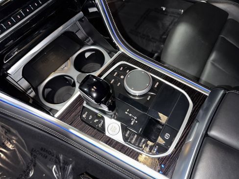 Used 2024 BMW 840i Coupe w/ M Sport Professional Package image 25