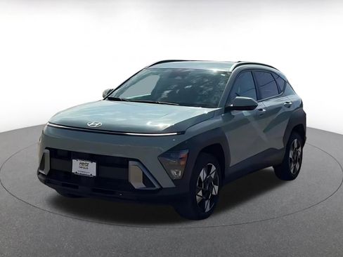 Used 2025 Hyundai Kona SEL image 7