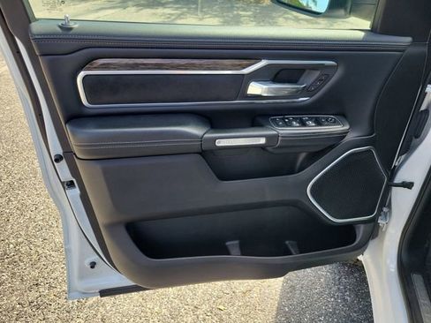 Used 2020 RAM 1500 Laramie image 8