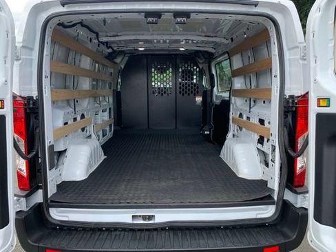 Used 2025 Ford Transit 250 Low Roof w/ Exterior Upgrade Package RWD image 5