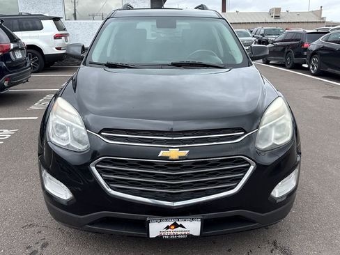 Used 2017 Chevrolet Equinox LT w/ Convenience Package AWD/4WD image 2