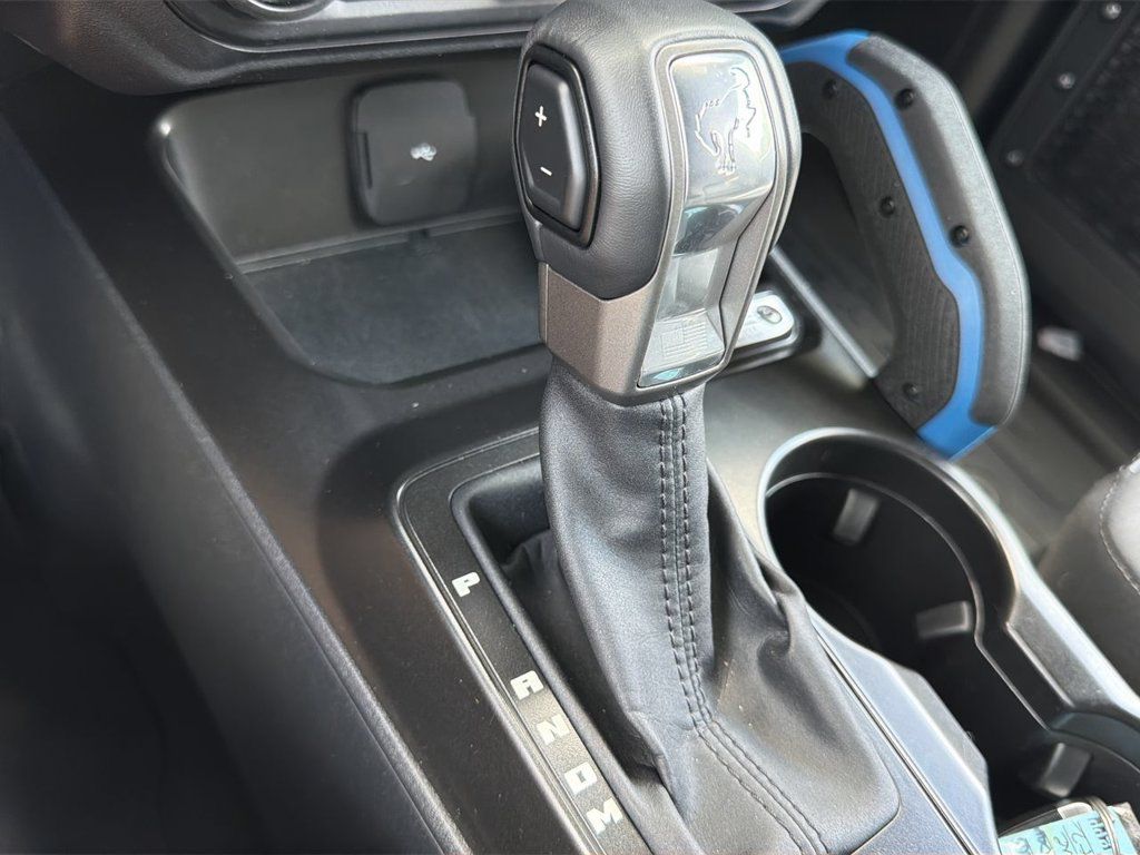 Used 2023 Ford Bronco Black Diamond w/ Sasquatch Package AWD/4WD image 19