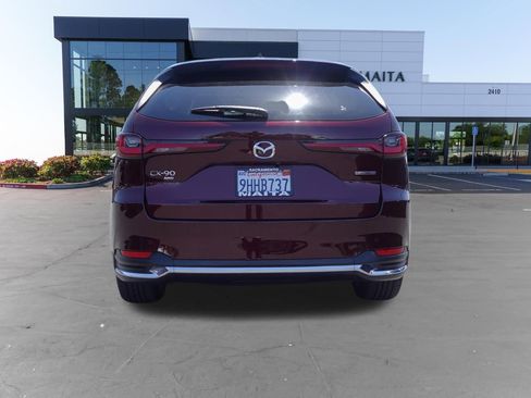 Certified 2024 MAZDA CX-90 Plug-In Hybrid w/ Premium Pkg AWD/4WD image 5