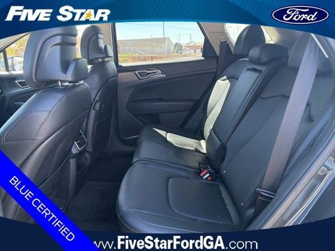 Used 2024 Kia Sportage EX FWD image 11