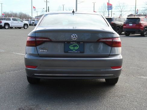 Used 2019 Volkswagen Jetta S image 6