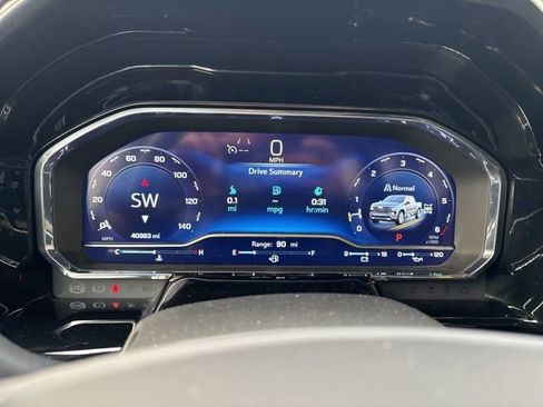 Used 2024 Chevrolet Silverado 1500 High Country image 15